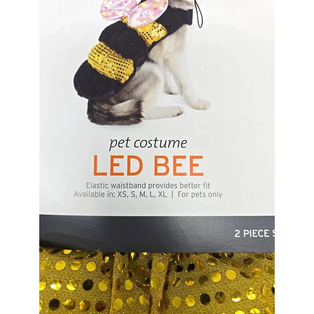 Dog Costume Bumblebee Sequin Wings Pet Halloween Medium New Not Tested